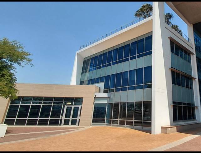 4,542M² OFFICE TO LET IN WATERFALL